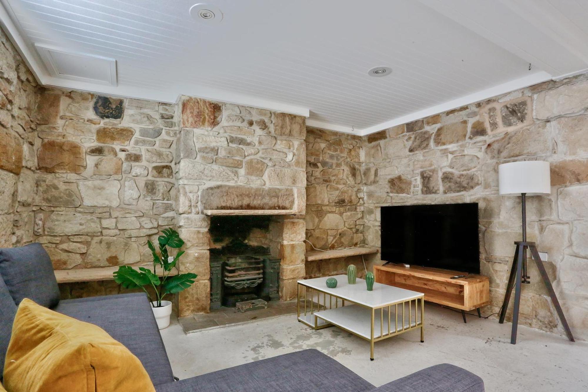 Spacious 3 Bedroom House Darlinghurst Centre 2 E-bikes Included Holiday home